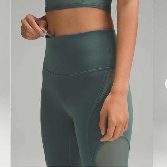 623. Lululemon Wunder Train mesh panel HR tight 25” NWT 6 Medium Forest 🌲 - Picture 2 of 4